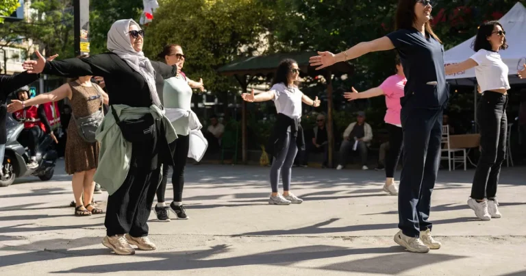 19-mayis-genclik-festivali-kucukparkta-basladi-Wtt8e9wX.webp