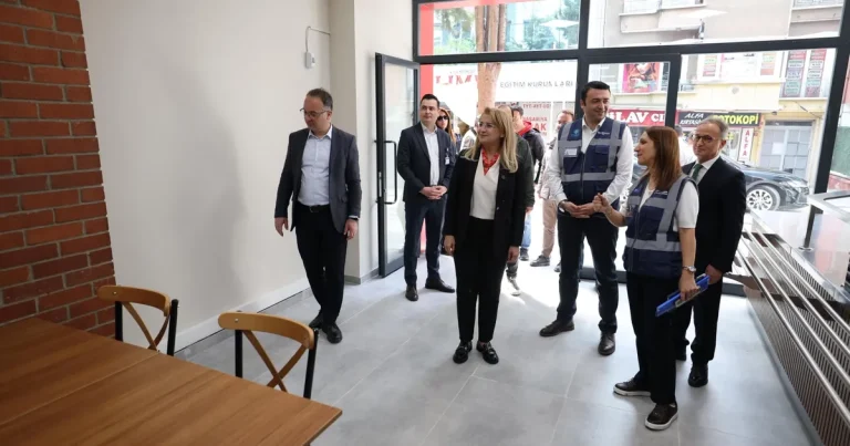 bakirkoye-kent-lokantasi-geliyor-9hyI2625.webp