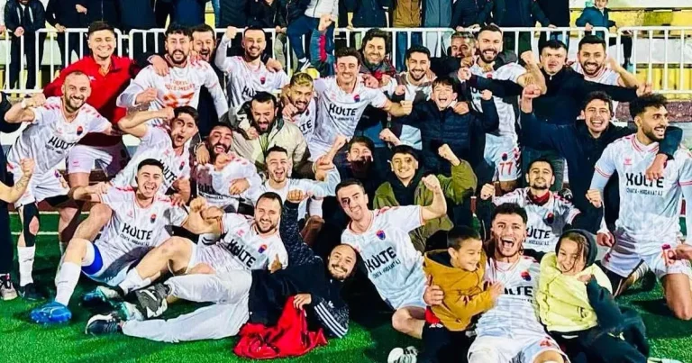 bal-ligine-yukselen-darica-turkelispor-tarih-yazdi-FKvpzEPT.webp