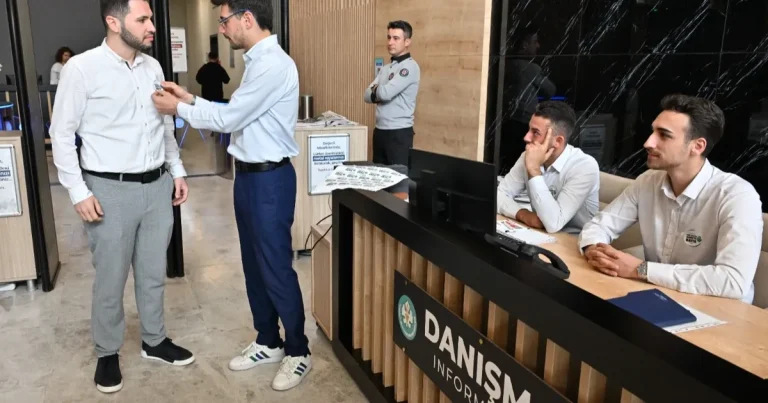 baskan-zeyrek-siddetin-degil-minnetin-konusuldugu-turkiye-istiyoruz-4tcjWdZB.webp