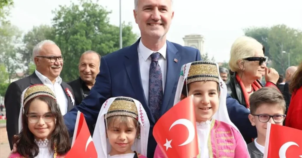 bursa-inegol-belediyesinden-19-mayisa-davet-FZkUuSCE.webp