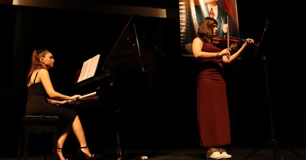 bursa-niluferde-yil-sonu-konserleri-basladi-dm9K79BY.webp