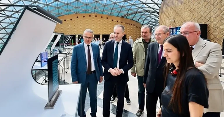 camin-buyusu-denizlide-bulustu-KfUXlsAd.webp