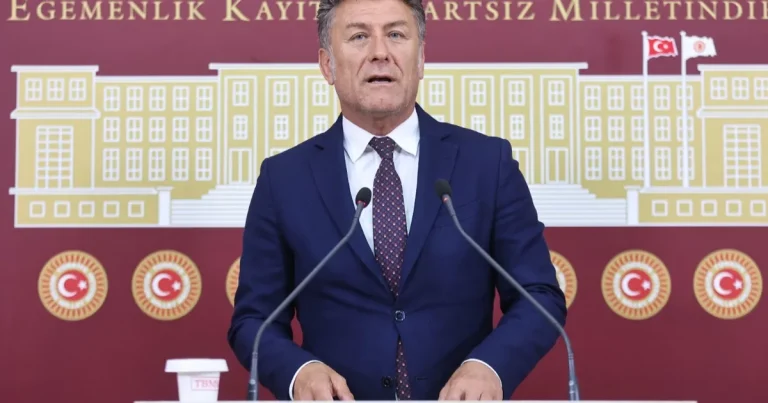 chpli-saribaldan-kuru-sogan-elestirisi-fiyat-farki-yuzde-220-DtaXbjlG.webp
