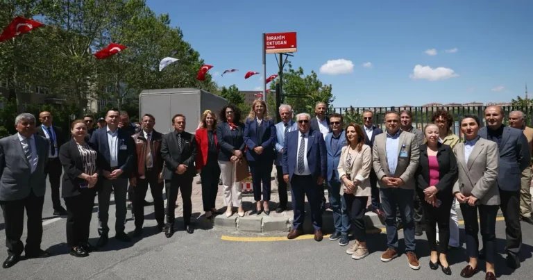 egitimci-ibrahim-oktuganin-ismi-bakirkoyde-yasatilacak-zMVPfBdX.webp