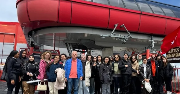 erasmus-ogrencileri-erciyese-hayran-kaldi-PNRJpAYc.webp