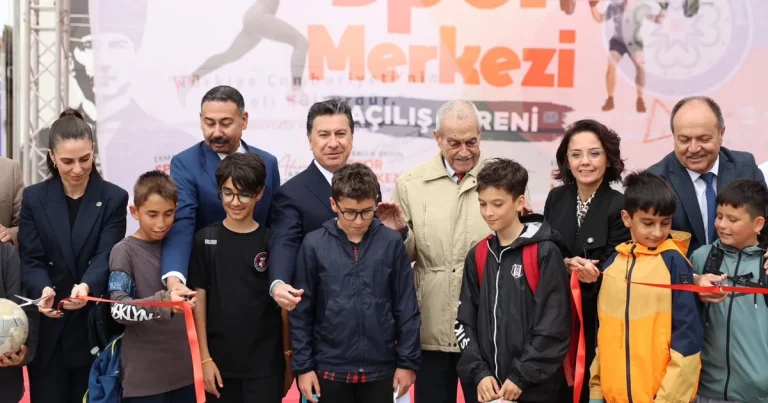 erman-sahin-spor-merkezi-muglada-hizmete-acildi-ImLWIXeO.webp