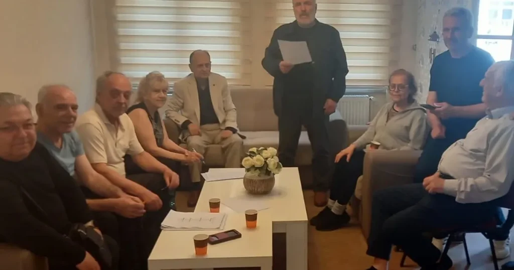 guneydogu-avrupa-gazeteciler-derneginde-savas-guven-tazeledi-293je2lx.webp