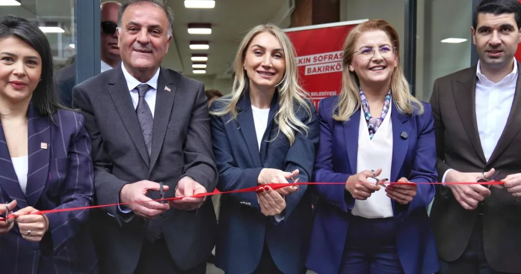istanbul-bakirkoyun-ilk-kent-lokantasi-acildi-5LjVG4dc.webp