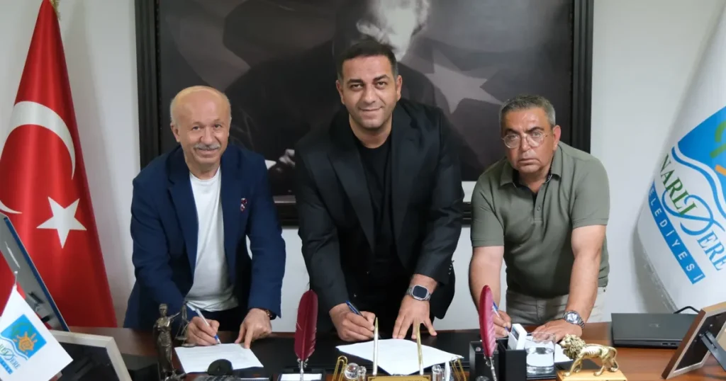 izmir-narliderede-toplu-is-sozlesmesinde-imzalar-atildi-GOP9hl4Y.webp
