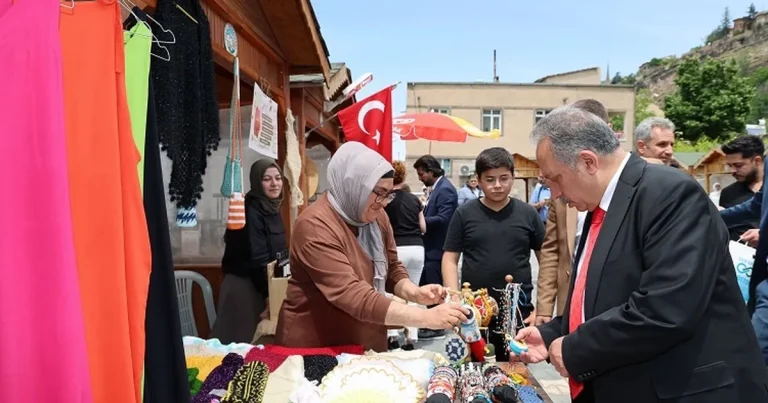kayseri-talasta-maharetli-eller-zamani-zE7sfJVV.webp