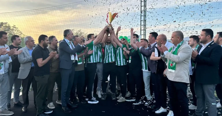 kestelde-birliktelik-sampiyonluk-getirdi-Ghx7XKTj.webp