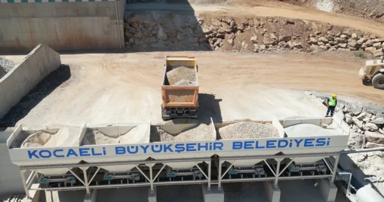kocaeli-saatte-500-ton-pmt-uretiyor-T4KyggyT.webp