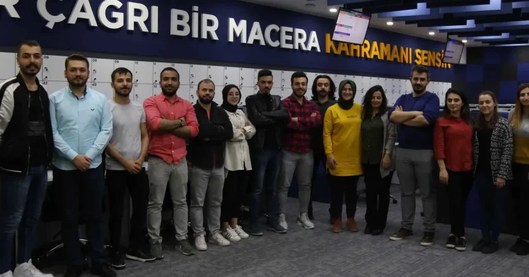 kocaelide-dijital-iletisimle-724-hizmet-2Mycm7Ku.webp