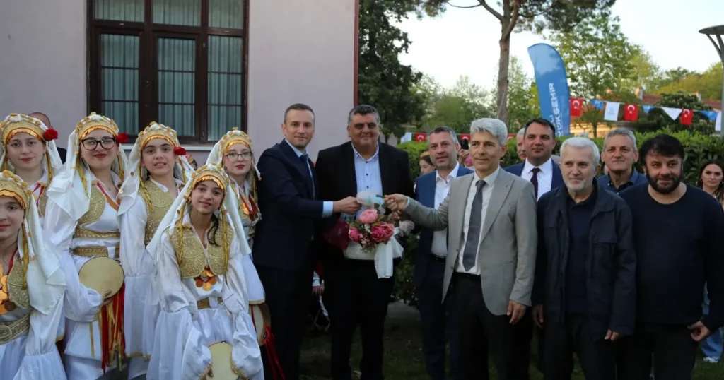kocaelide-hidirellez-coskusu-sekayi-sardi-Ij5fvlPO.webp