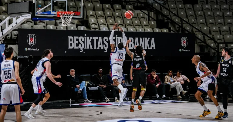 konya-buyuksehir-belediyespor-play-off-ceyrek-final-serisinde-ilk-maci-kazandi-n6DqMmiJ.webp
