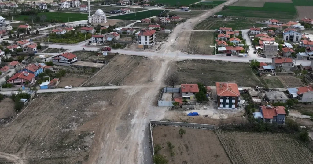 konya-karatayda-27-kmlik-ulasim-hamlesi-A8LBgOCG.webp