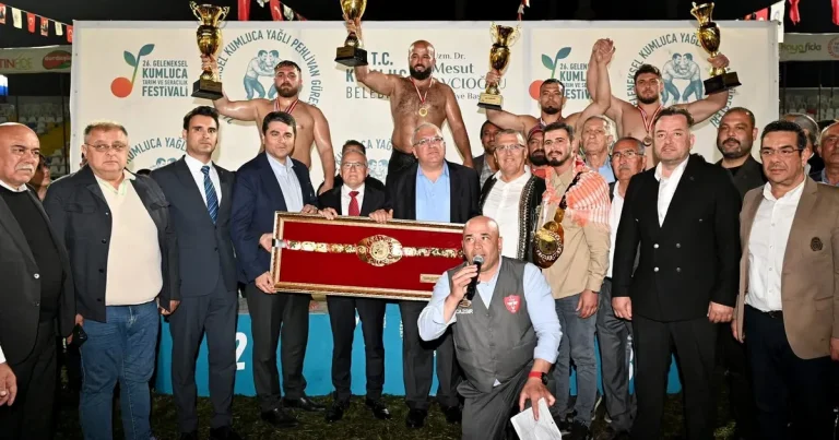 kumlucada-sampiyon-pasanin-aslani-VYjgHiTO.webp