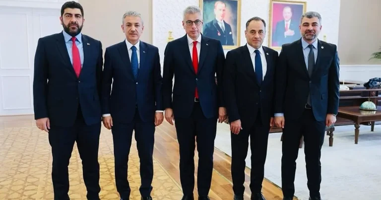 mardine-24-hekim-atandi-BeMh1BfT.webp