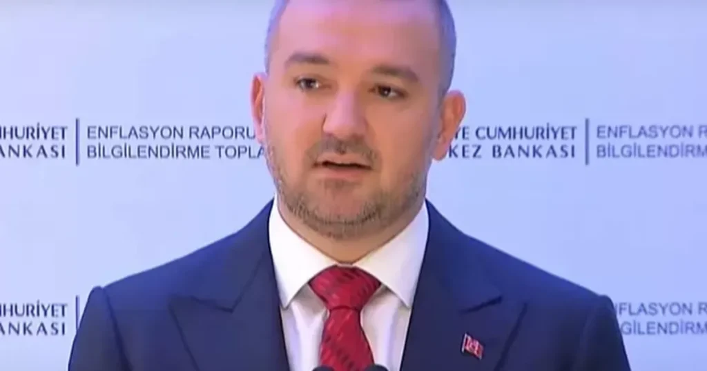 merkezde-siki-politika-suruyor-sF1LIXpc.webp