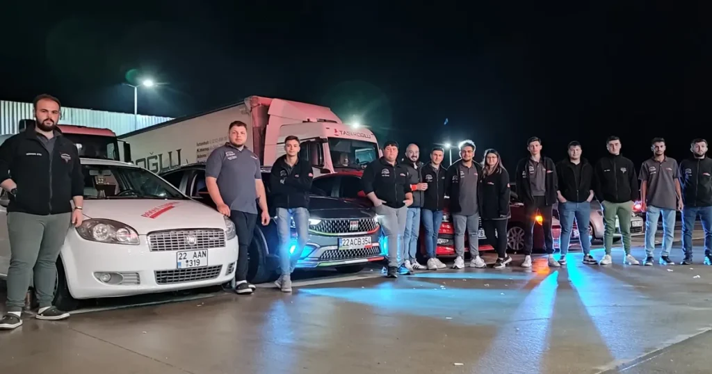 modifiye-arac-tutkunlari-kesanda-bulustu-T3esHy2g.webp