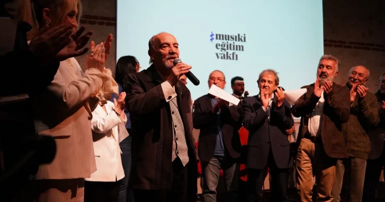 musiki-egitim-vakfindan-umit-gurelmana-vefa-konseri-qKqXyGyv.webp