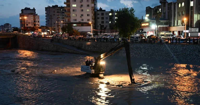osmaniye-kadirlide-sel-felaketi-bakan-yerlikaya-son-durumu-paylasti-XUYAhUDy.webp