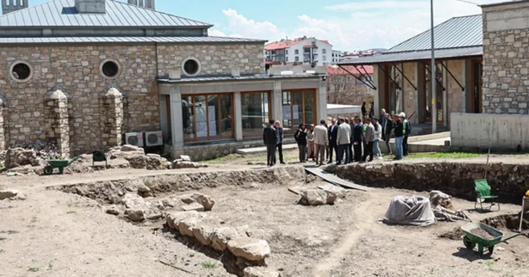 sivasta-kale-calismalari-devam-ediyor-QjcE4N26.webp